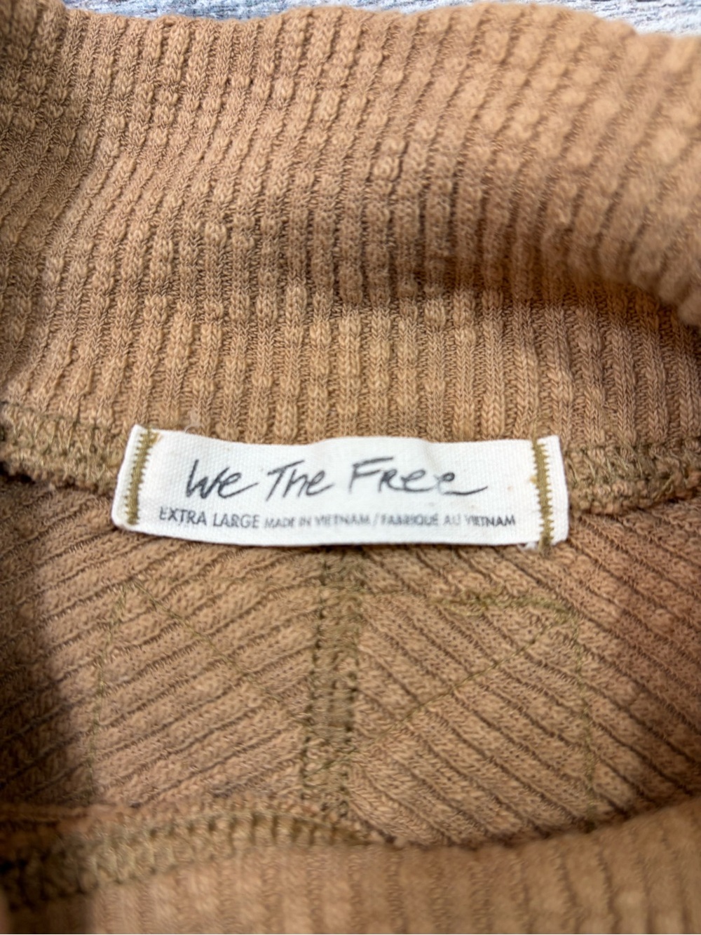 We The Free Sweater Womens XLarge Tan Caramel Mock Turtle Neck Tunic Pullover - Picture 8 of 10